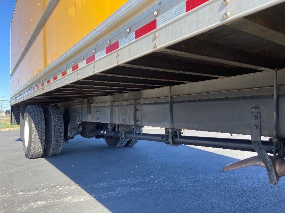 Medium Duty Box Truck-Light and Medium Duty Trucks-International-2021-MV607-San Antonio-TX-210,588\n\t\tmiles-$ 40,750 - Image 14