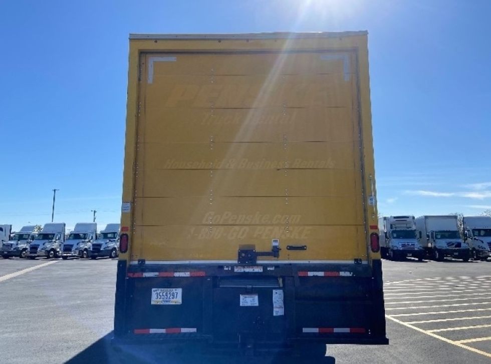 Medium Duty Box Truck-Light and Medium Duty Trucks-International-2021-MV607-San Antonio-TX-210,588\n\t\tmiles-$ 40,750 - Image 7