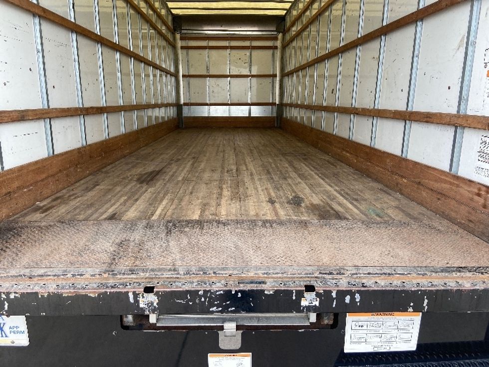 Medium Duty Box Truck-Light and Medium Duty Trucks-International-2021-MV607-San Antonio-TX-213,120\n\t\tmiles-$ 40,250 - Image 10