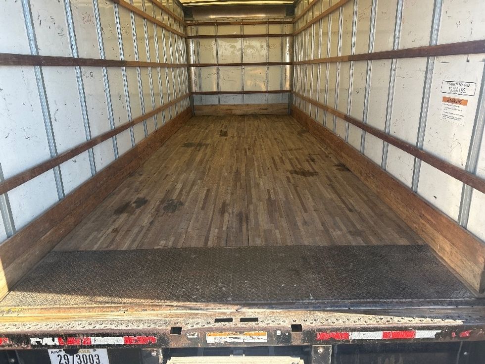 Medium Duty Box Truck-Light and Medium Duty Trucks-International-2021-MV607-San Antonio-TX-213,210\n\t\tmiles-$ 40,250 - Image 10