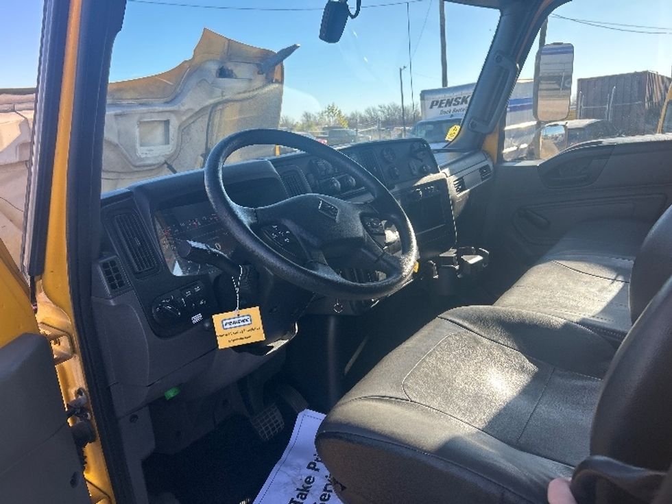 Medium Duty Box Truck-Light and Medium Duty Trucks-International-2021-MV607-San Antonio-TX-213,210\n\t\tmiles-$ 40,250 - Image 17