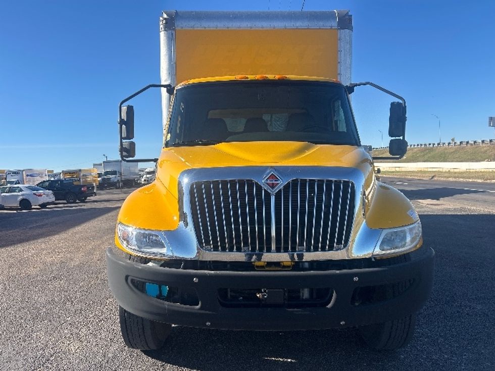 Medium Duty Box Truck-Light and Medium Duty Trucks-International-2021-MV607-San Antonio-TX-213,210\n\t\tmiles-$ 40,250 - Image 2
