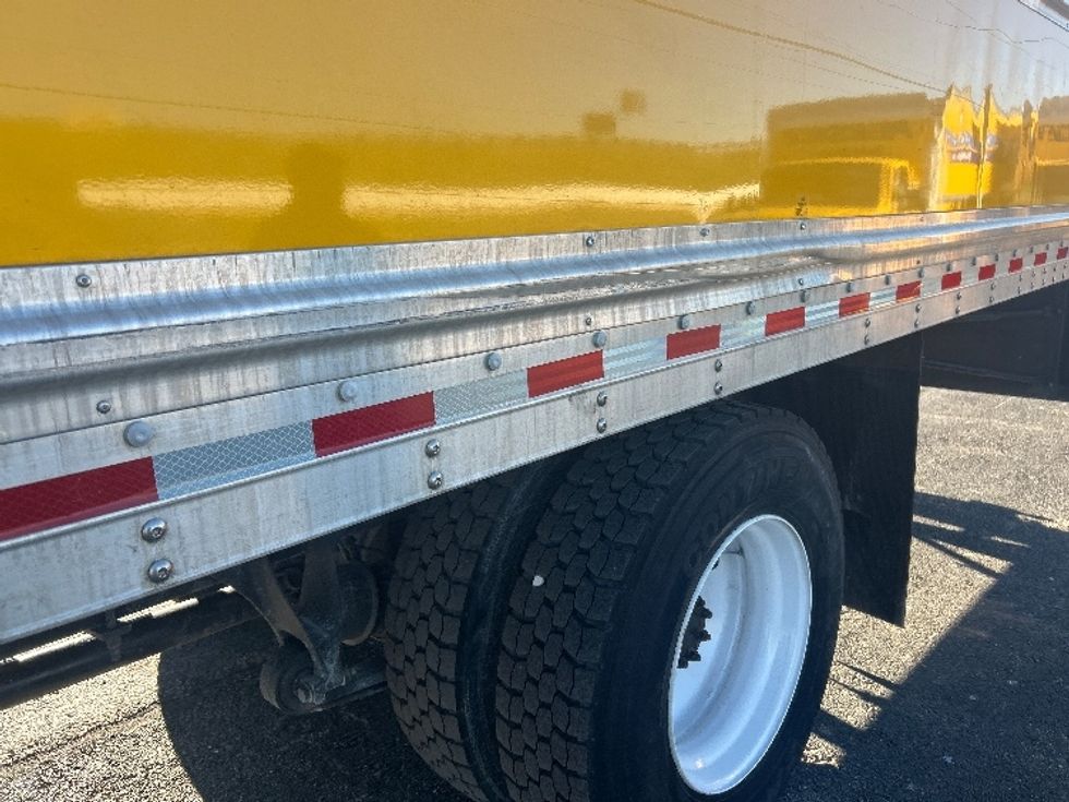 Medium Duty Box Truck-Light and Medium Duty Trucks-International-2021-MV607-San Antonio-TX-213,210\n\t\tmiles-$ 40,250 - Image 25