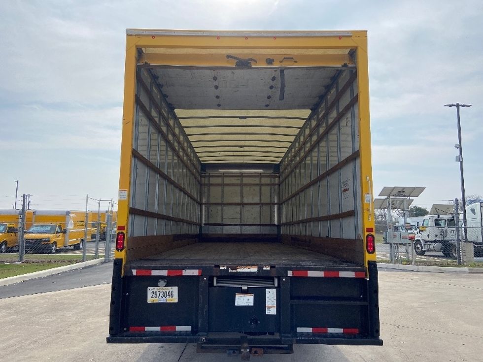 Medium Duty Box Truck-Light and Medium Duty Trucks-International-2021-MV607-San Antonio-TX-219,348\n\t\tmiles-$ 39,500 - Image 8