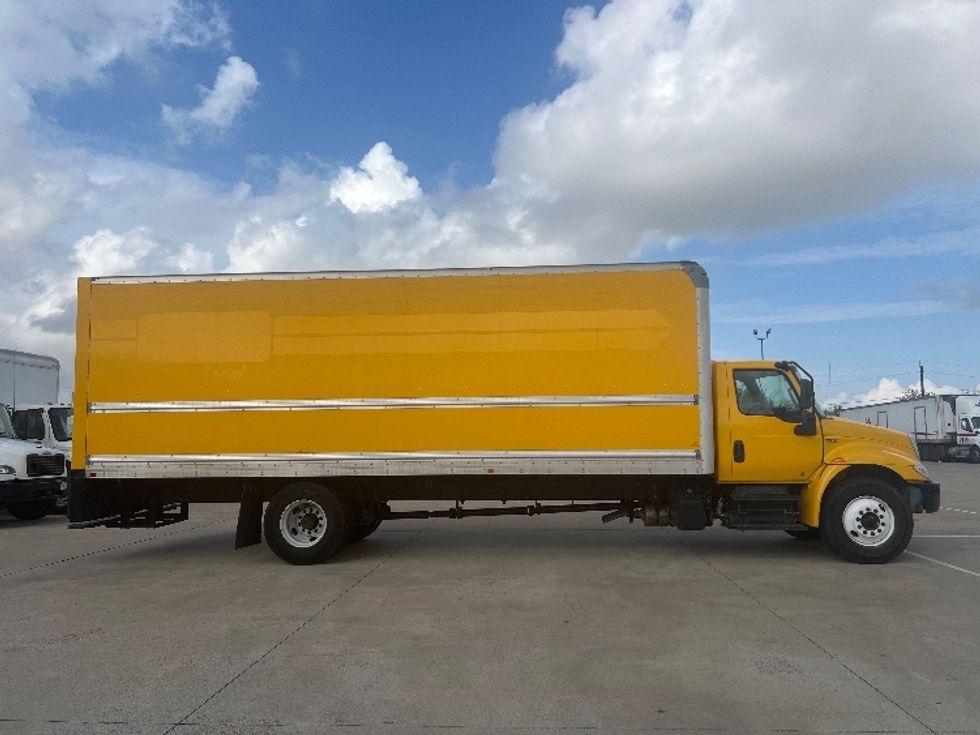 Medium Duty Box Truck-Light and Medium Duty Trucks-International-2021-MV607-San Antonio-TX-222,892\n\t\tmiles-$ 39,000 - Image 15