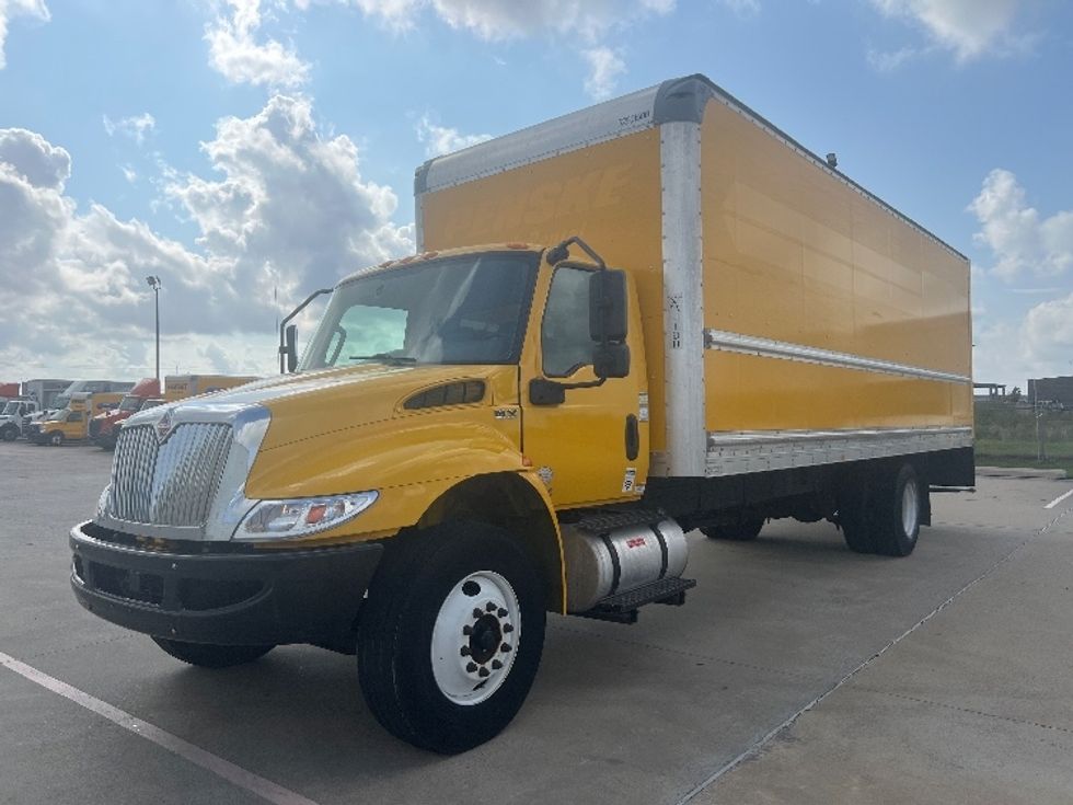Medium Duty Box Truck-Light and Medium Duty Trucks-International-2021-MV607-San Antonio-TX-222,892\n\t\tmiles-$ 39,000 - Image 3