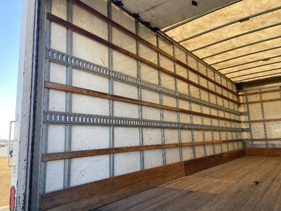 Medium Duty Box Truck-Light and Medium Duty Trucks-International-2021-MV607-San Antonio-TX-225,808\n\t\tmiles-$ 12,500 - Image 11