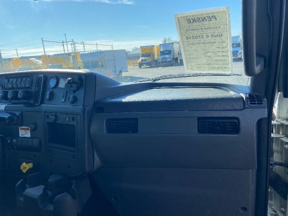 Medium Duty Box Truck-Light and Medium Duty Trucks-International-2021-MV607-San Antonio-TX-225,808\n\t\tmiles-$ 12,500 - Image 21