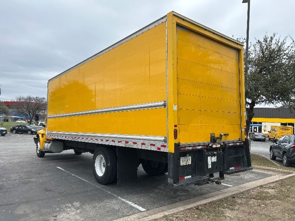 Medium Duty Box Truck-Light and Medium Duty Trucks-International-2021-MV607-San Antonio-TX-226,351\n\t\tmiles-$ 38,500 - Image 6