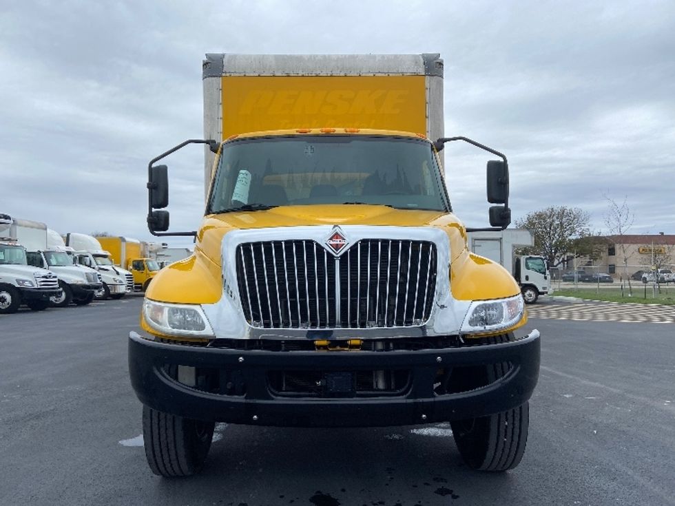 Medium Duty Box Truck-Light and Medium Duty Trucks-International-2021-MV607-San Antonio-TX-229,989\n\t\tmiles-$ 38,000 - Image 2