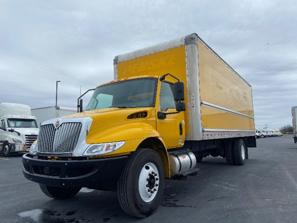 Medium Duty Box Truck-Light and Medium Duty Trucks-International-2021-MV607-San Antonio-TX-229,989\n\t\tmiles-$ 38,000 - Image 3