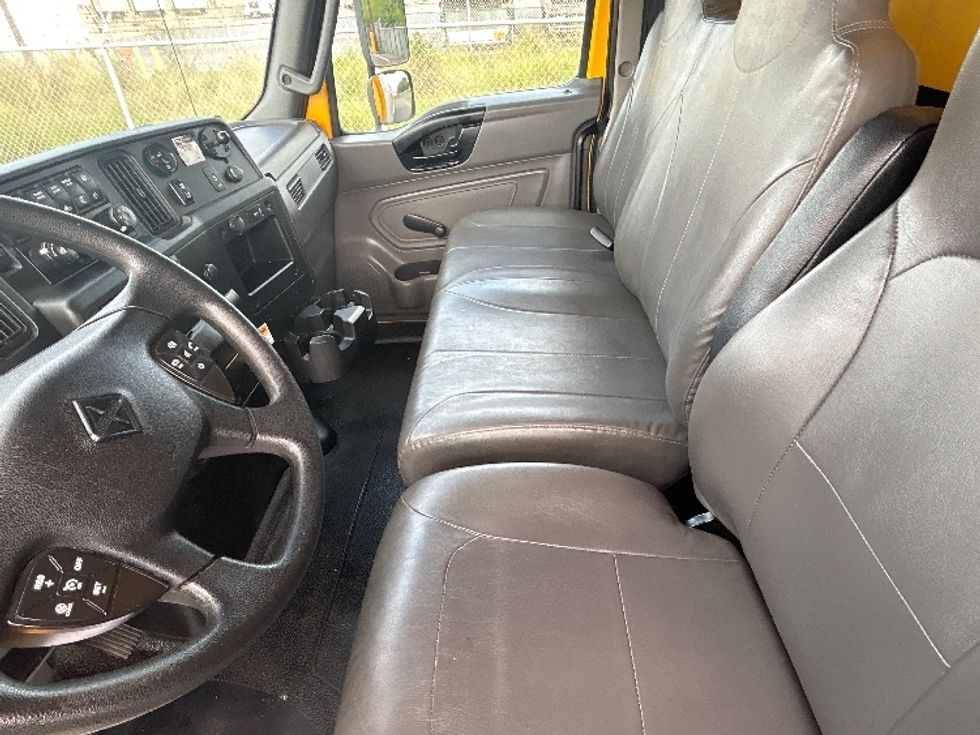Medium Duty Box Truck-Light and Medium Duty Trucks-International-2021-MV607-San Antonio-TX-230,635\n\t\tmiles-$ 37,750 - Image 19