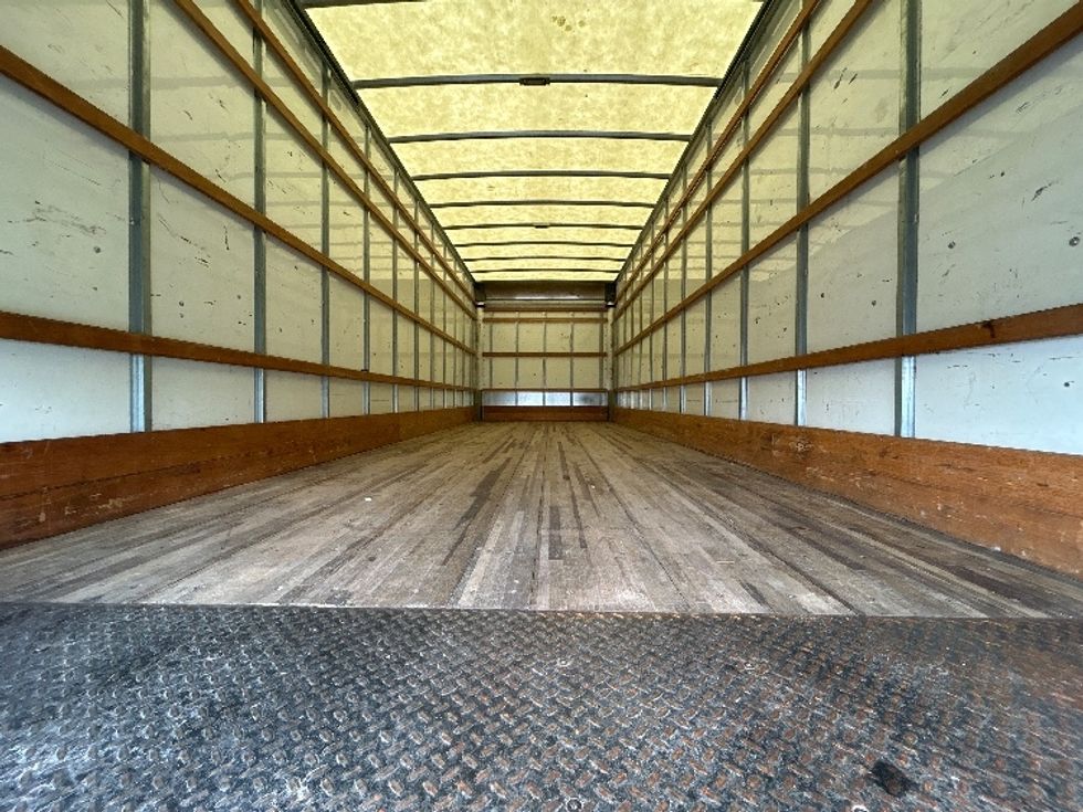 Medium Duty Box Truck-Light and Medium Duty Trucks-International-2021-MV607-San Antonio-TX-230,635\n\t\tmiles-$ 37,750 - Image 8