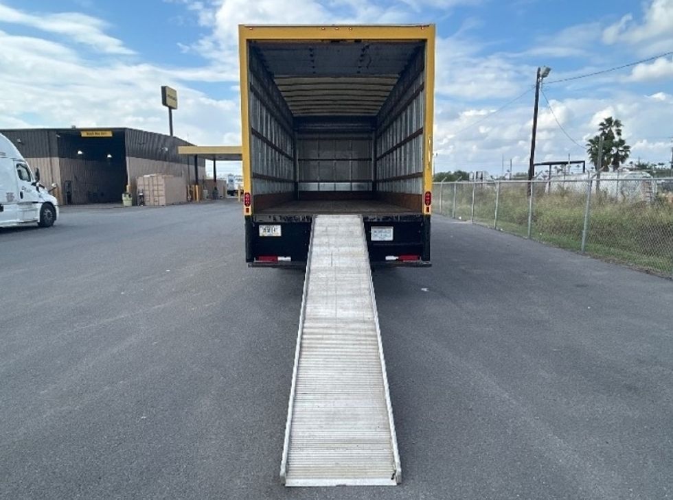 Medium Duty Box Truck-Light and Medium Duty Trucks-International-2021-MV607-San Antonio-TX-230,635\n\t\tmiles-$ 37,750 - Image 9