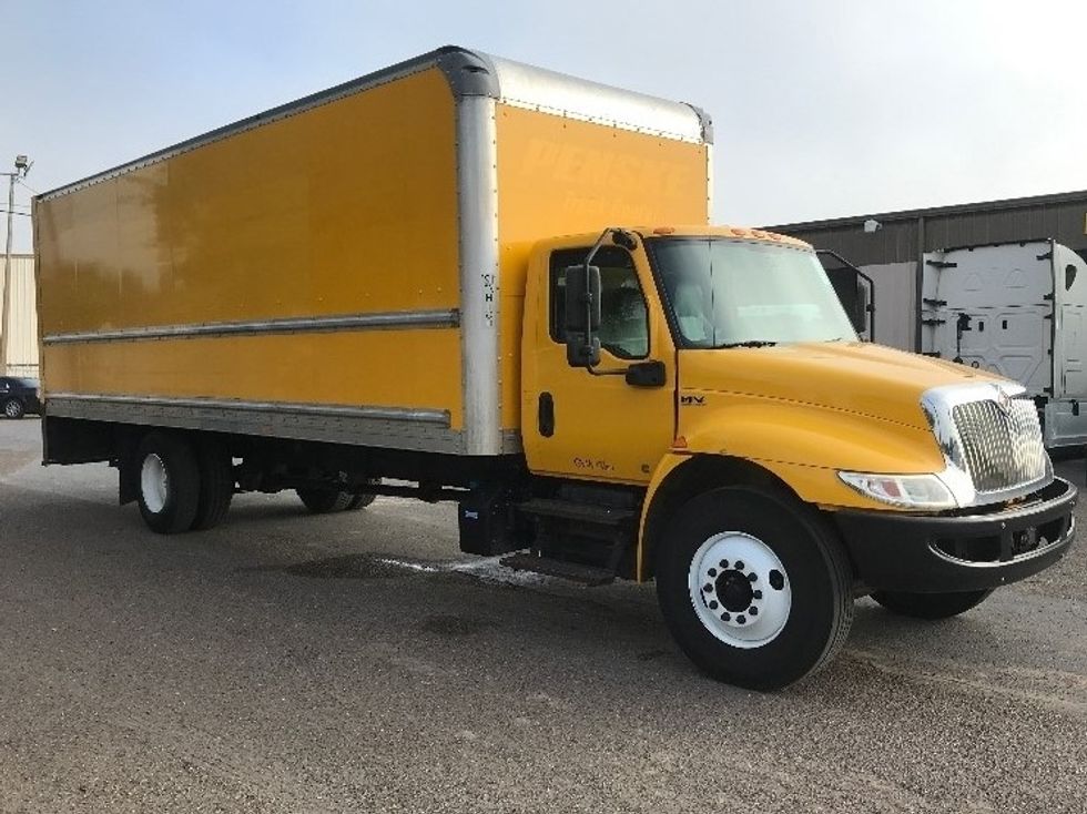 Medium Duty Box Truck-Light and Medium Duty Trucks-International-2021-MV607-San Antonio-TX-230,761\n\t\tmiles-$ 36,250 - Image 15
