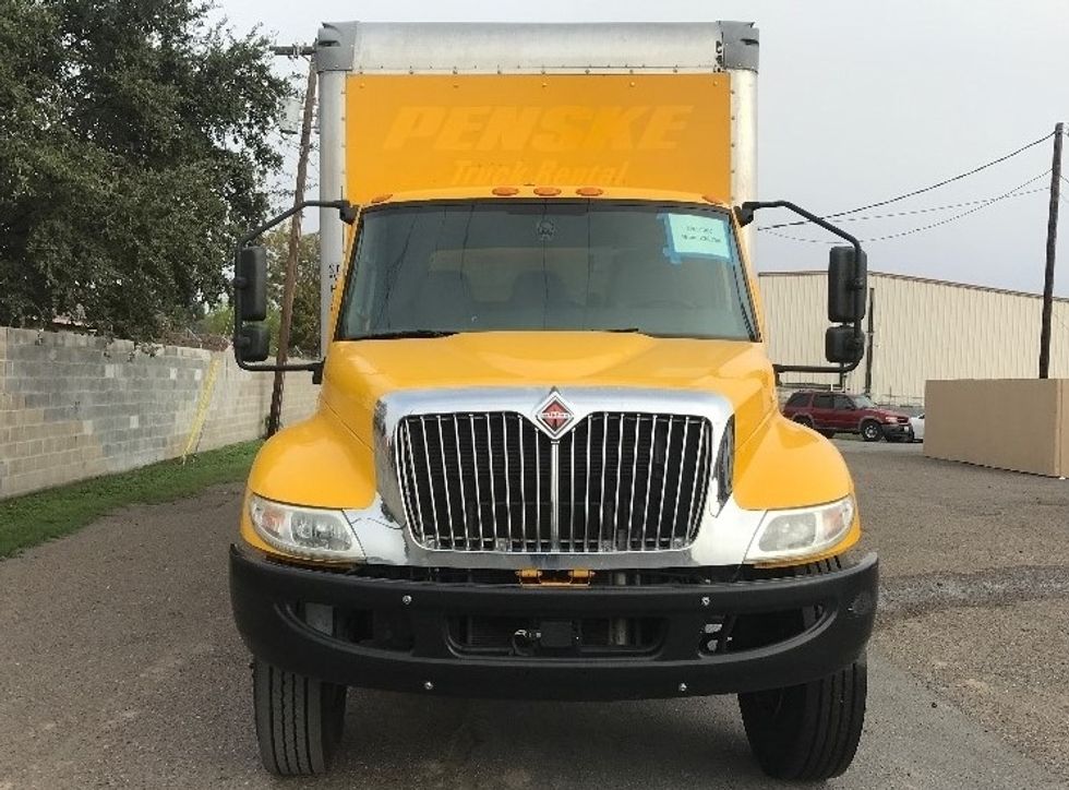 Medium Duty Box Truck-Light and Medium Duty Trucks-International-2021-MV607-San Antonio-TX-230,761\n\t\tmiles-$ 36,250 - Image 2