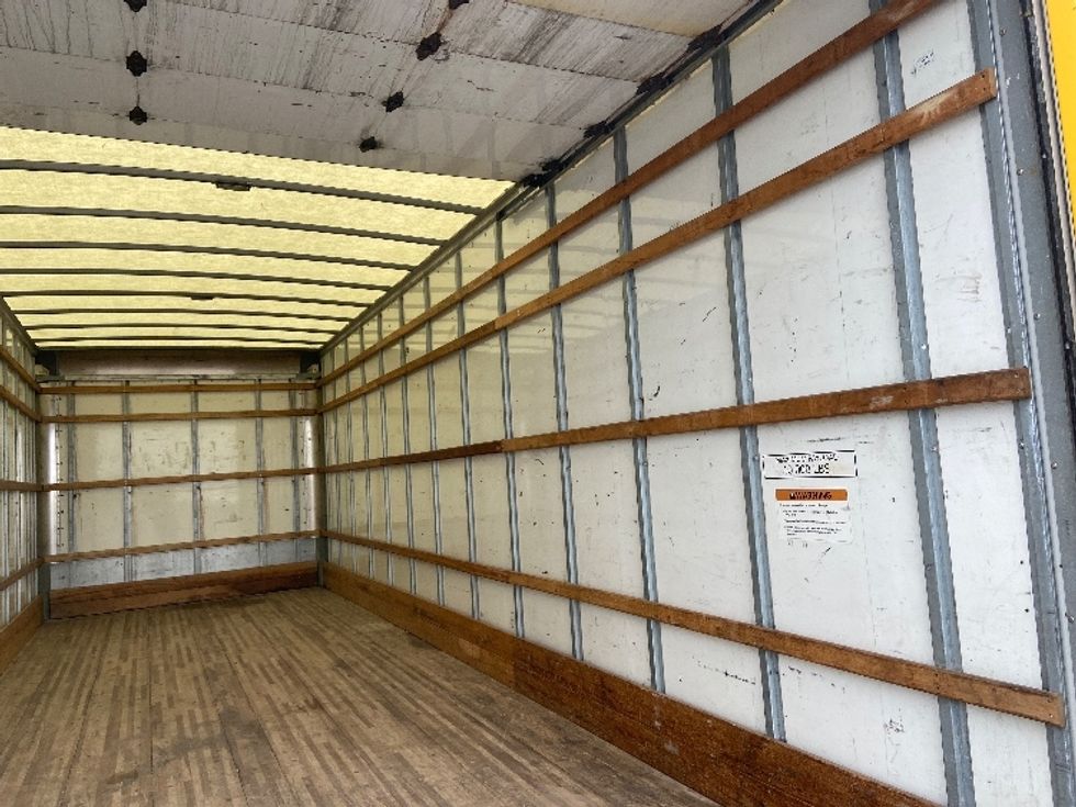Medium Duty Box Truck-Light and Medium Duty Trucks-International-2021-MV607-San Antonio-TX-233,926\n\t\tmiles-$ 37,250 - Image 12