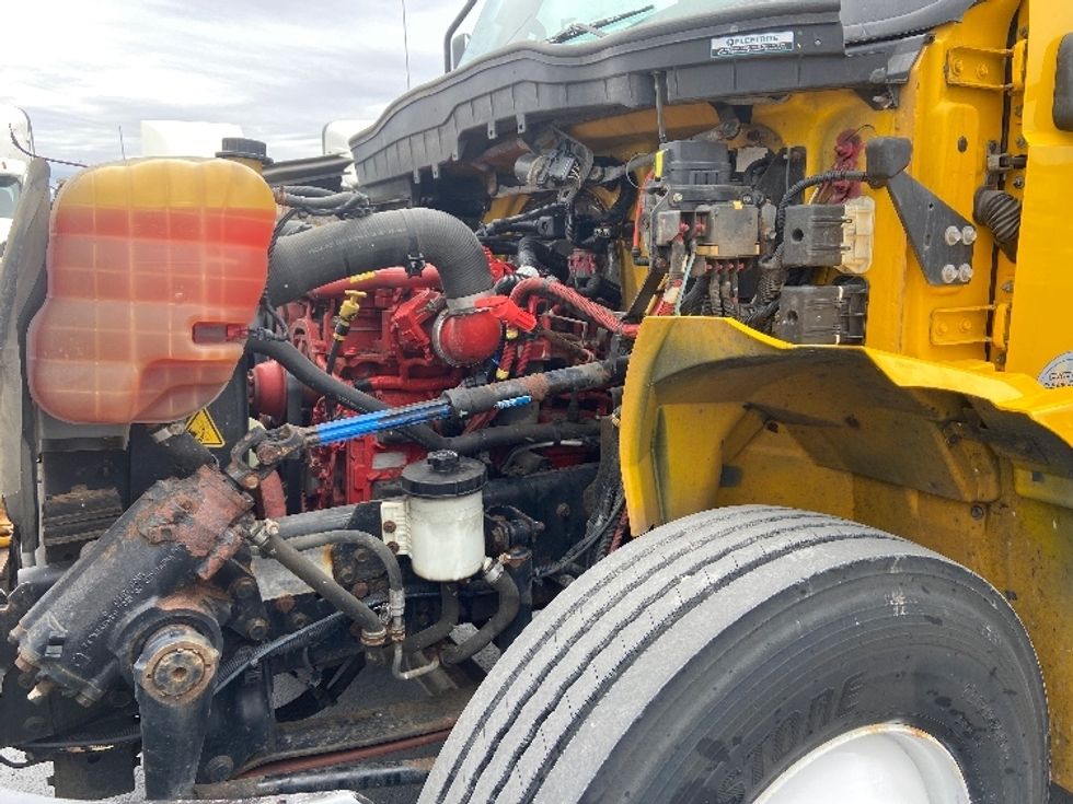 Medium Duty Box Truck-Light and Medium Duty Trucks-International-2021-MV607-San Antonio-TX-233,926\n\t\tmiles-$ 37,250 - Image 24