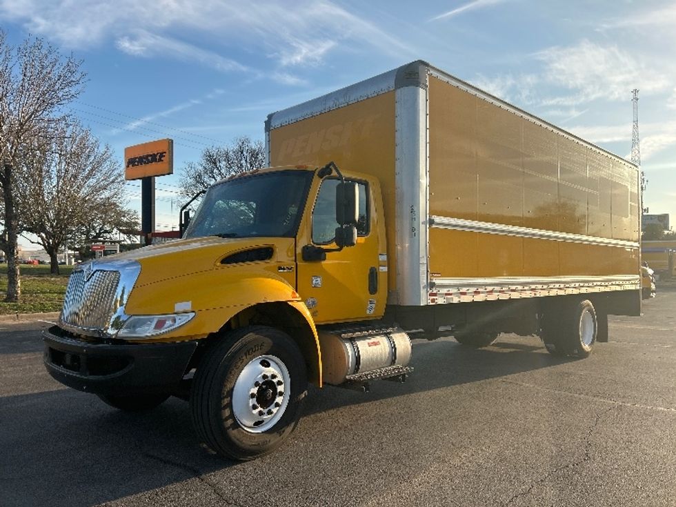 Medium Duty Box Truck-Light and Medium Duty Trucks-International-2021-MV607-San Antonio-TX-246,514\n\t\tmiles-$ 33,750 - Image 3
