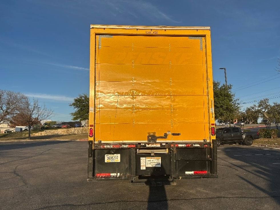 Medium Duty Box Truck-Light and Medium Duty Trucks-International-2021-MV607-San Antonio-TX-246,514\n\t\tmiles-$ 33,750 - Image 7