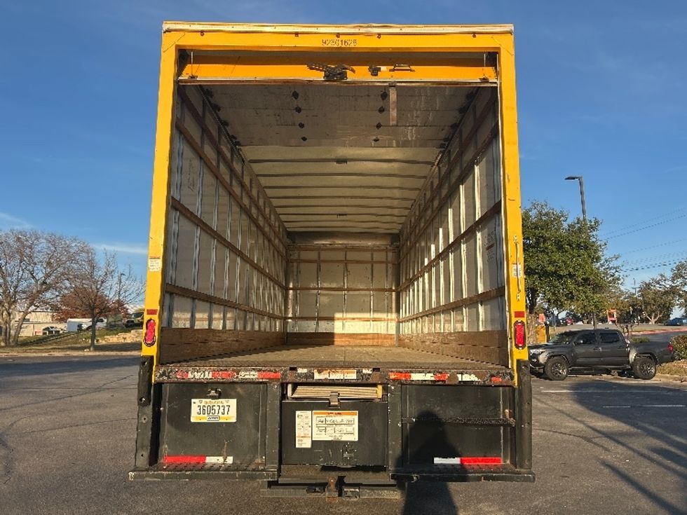 Medium Duty Box Truck-Light and Medium Duty Trucks-International-2021-MV607-San Antonio-TX-246,514\n\t\tmiles-$ 33,750 - Image 8