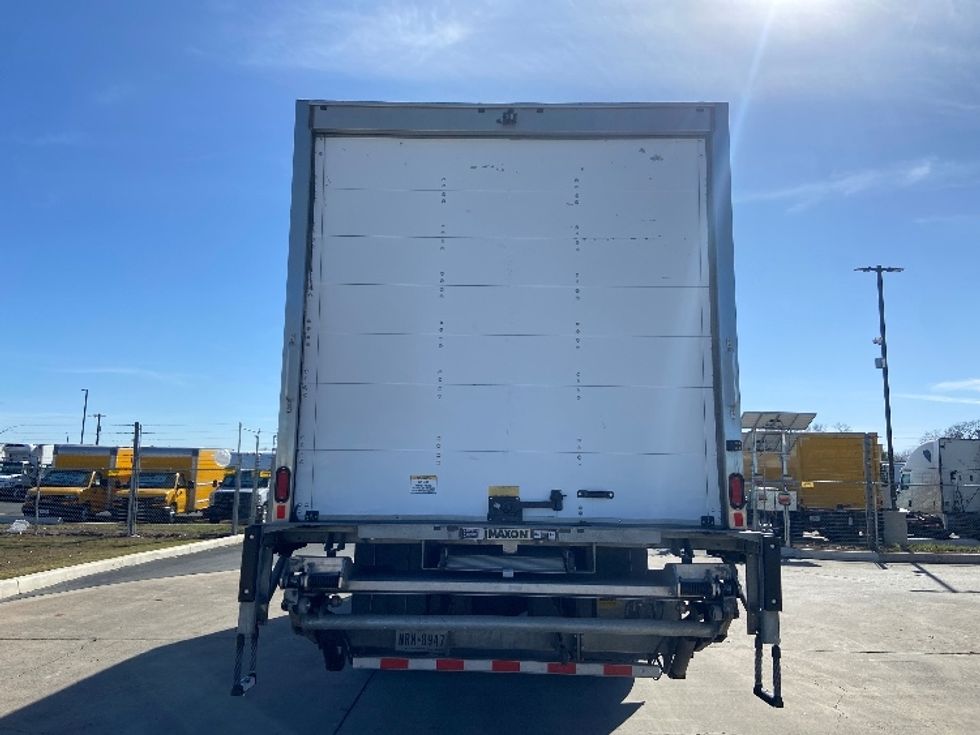 Medium Duty Box Truck-Light and Medium Duty Trucks-International-2021-MV607-San Antonio-TX-60,569\n\t\tmiles-$ 70,750 - Image 7