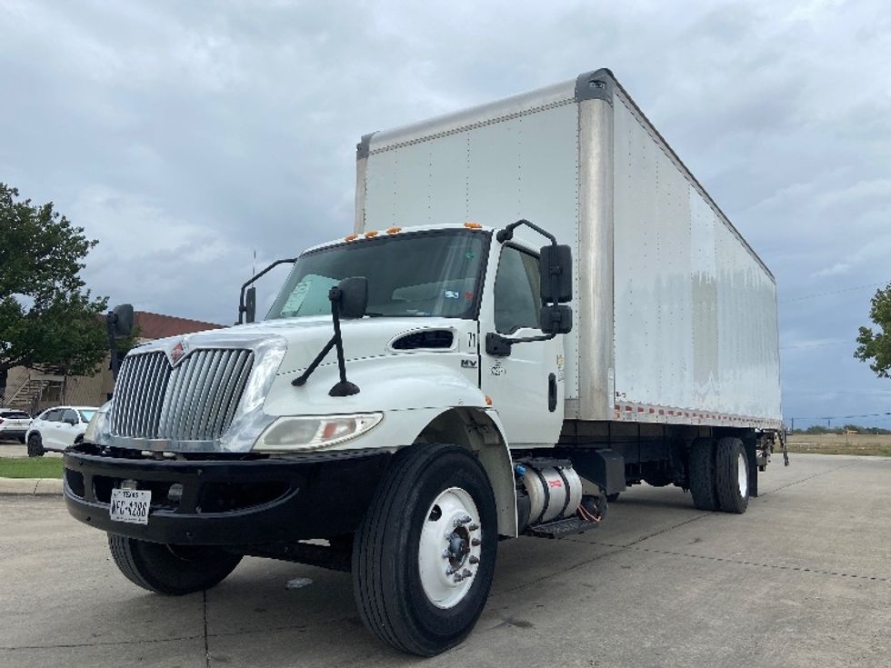 Medium Duty Box Truck-Light and Medium Duty Trucks-International-2021-MV607-San Antonio-TX-79,258\n\t\tmiles-$ 67,250 - Image 3