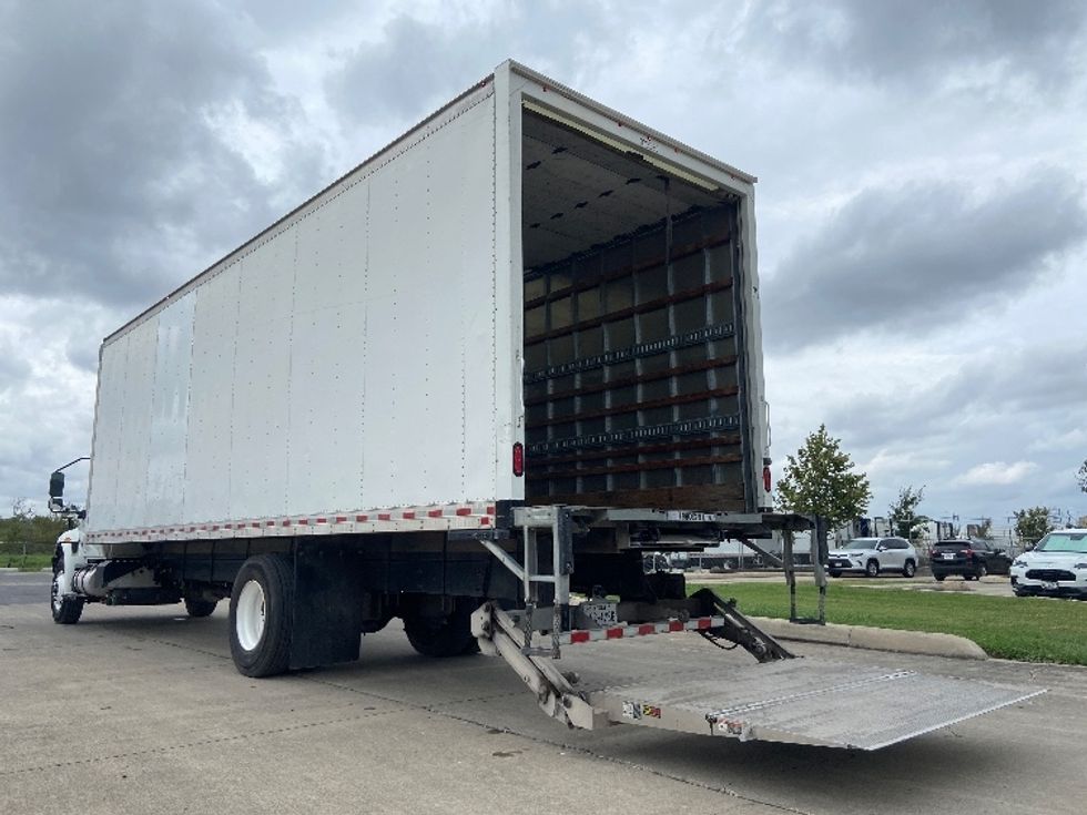 Medium Duty Box Truck-Light and Medium Duty Trucks-International-2021-MV607-San Antonio-TX-79,258\n\t\tmiles-$ 67,250 - Image 9