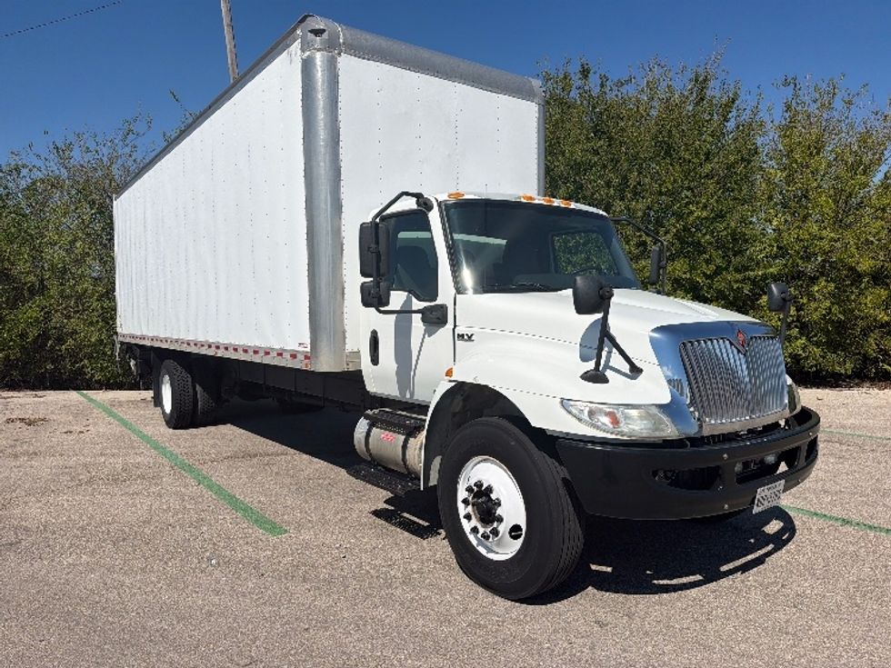 Medium Duty Box Truck-Light and Medium Duty Trucks-International-2021-MV607-San Antonio-TX-92,175\n\t\tmiles-$ 70,000 - Image 1