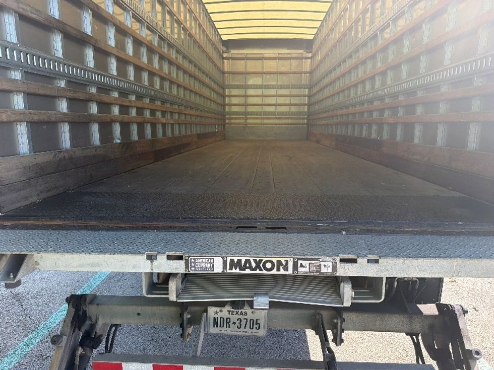 Medium Duty Box Truck-Light and Medium Duty Trucks-International-2021-MV607-San Antonio-TX-92,175\n\t\tmiles-$ 70,000 - Image 10