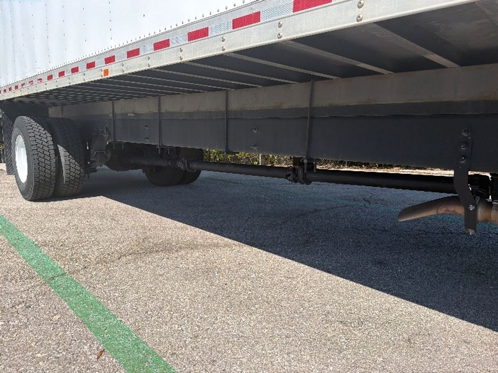 Medium Duty Box Truck-Light and Medium Duty Trucks-International-2021-MV607-San Antonio-TX-92,175\n\t\tmiles-$ 70,000 - Image 14