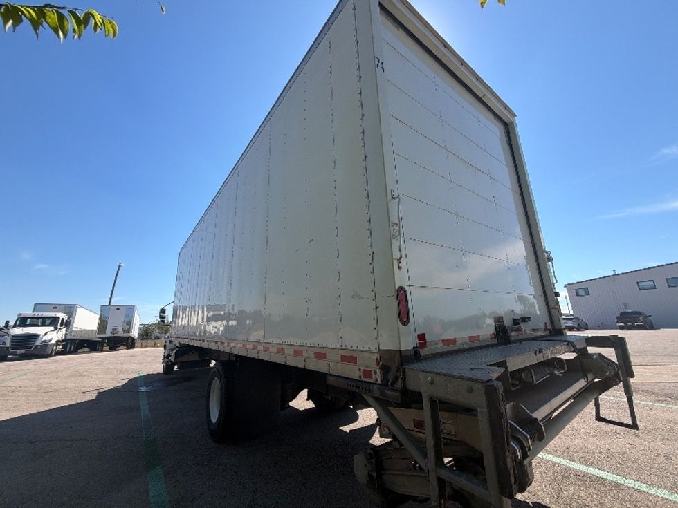 Medium Duty Box Truck-Light and Medium Duty Trucks-International-2021-MV607-San Antonio-TX-92,175\n\t\tmiles-$ 70,000 - Image 6