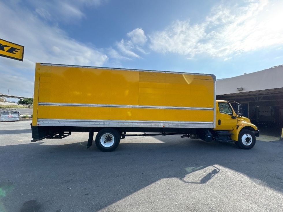 Medium Duty Box Truck-Light and Medium Duty Trucks-International-2021-MV607-San Diego-CA-160,220\n\t\tmiles-$ 49,250 - Image 14
