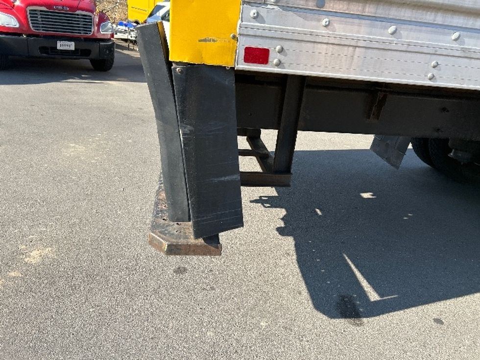 Medium Duty Box Truck-Light and Medium Duty Trucks-International-2021-MV607-San Diego-CA-160,220\n\t\tmiles-$ 49,250 - Image 27