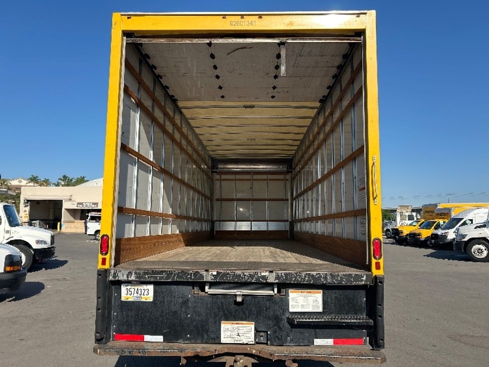 Medium Duty Box Truck-Light and Medium Duty Trucks-International-2021-MV607-San Diego-CA-160,220\n\t\tmiles-$ 49,250 - Image 8
