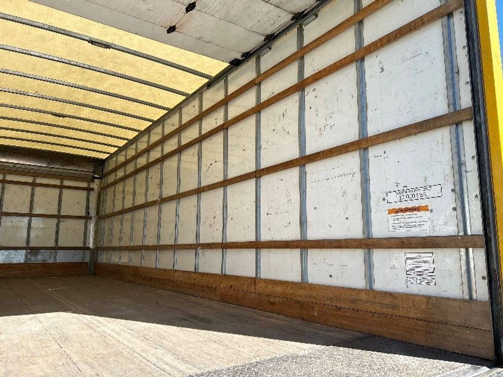 Medium Duty Box Truck-Light and Medium Duty Trucks-International-2021-MV607-San Diego-CA-249,083\n\t\tmiles-$ 32,750 - Image 12