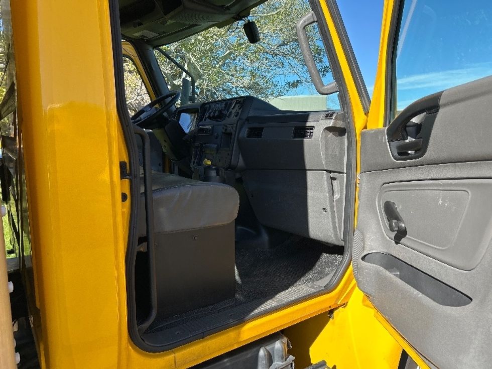 Medium Duty Box Truck-Light and Medium Duty Trucks-International-2021-MV607-San Diego-CA-249,083\n\t\tmiles-$ 32,750 - Image 20