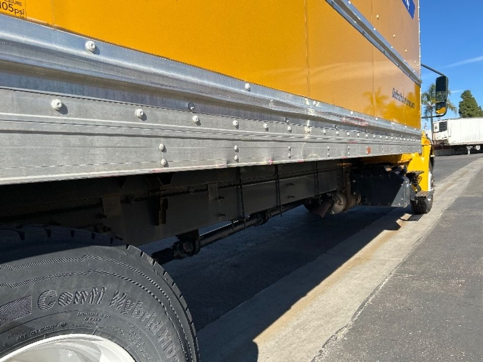 Medium Duty Box Truck-Light and Medium Duty Trucks-International-2021-MV607-San Diego-CA-249,083\n\t\tmiles-$ 32,750 - Image 28