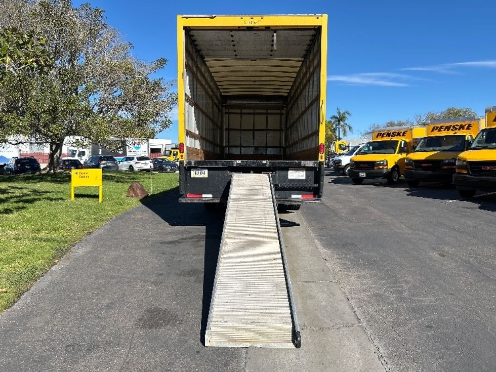 Medium Duty Box Truck-Light and Medium Duty Trucks-International-2021-MV607-San Diego-CA-249,083\n\t\tmiles-$ 32,750 - Image 9