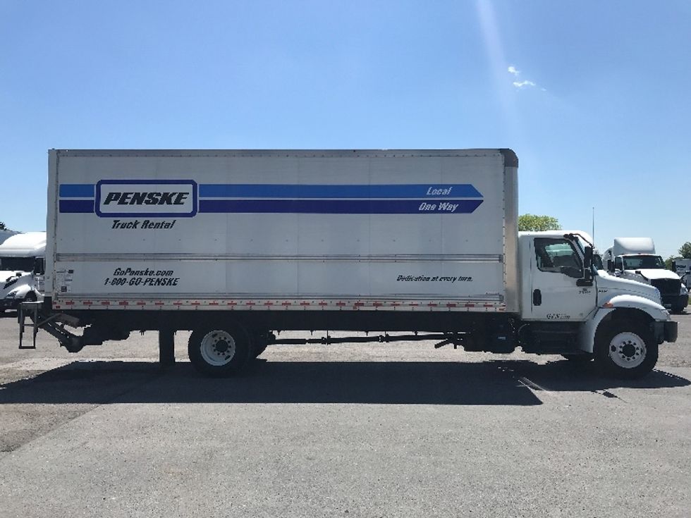 Medium Duty Box Truck-Light and Medium Duty Trucks-International-2021-MV607-Sandston-VA-221,132\n\t\tmiles-$ 52,500 - Image 15