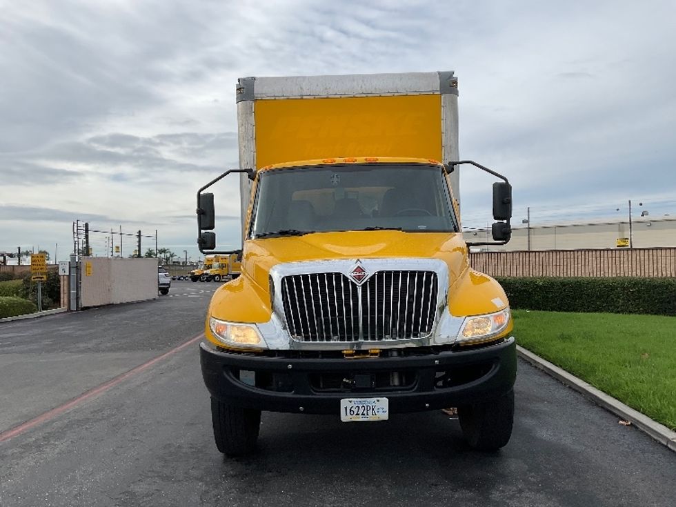 Medium Duty Box Truck-Light and Medium Duty Trucks-International-2021-MV607-Santa Ana-CA-173,224\n\t\tmiles-$ 40,500 - Image 2