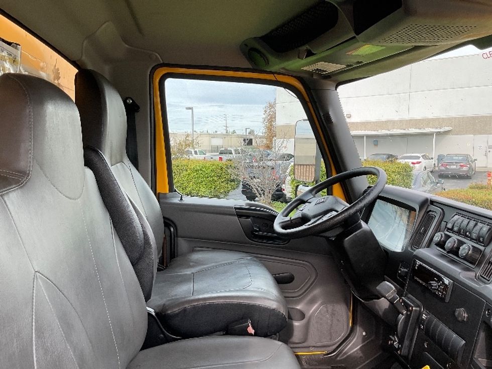 Medium Duty Box Truck-Light and Medium Duty Trucks-International-2021-MV607-Santa Ana-CA-173,224\n\t\tmiles-$ 40,500 - Image 22