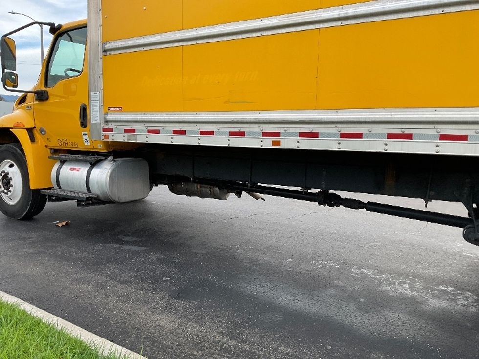 Medium Duty Box Truck-Light and Medium Duty Trucks-International-2021-MV607-Santa Ana-CA-173,224\n\t\tmiles-$ 40,500 - Image 5