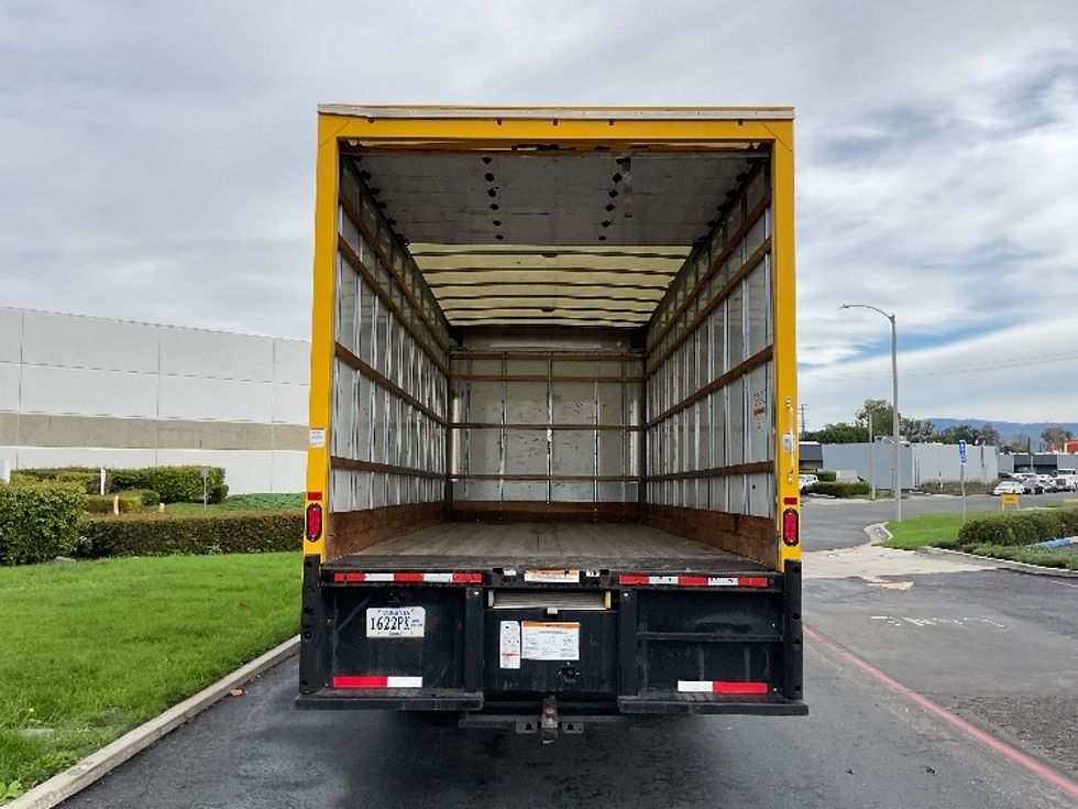 Medium Duty Box Truck-Light and Medium Duty Trucks-International-2021-MV607-Santa Ana-CA-173,224\n\t\tmiles-$ 40,500 - Image 8