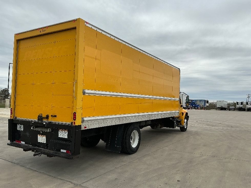 Medium Duty Box Truck-Light and Medium Duty Trucks-International-2021-MV607-Selma-TX-205,072\n\t\tmiles-$ 41,500 - Image 12