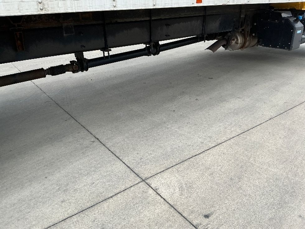 Medium Duty Box Truck-Light and Medium Duty Trucks-International-2021-MV607-Selma-TX-205,072\n\t\tmiles-$ 41,500 - Image 13