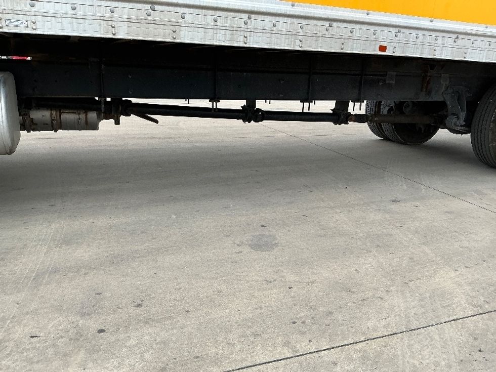 Medium Duty Box Truck-Light and Medium Duty Trucks-International-2021-MV607-Selma-TX-205,072\n\t\tmiles-$ 41,500 - Image 5