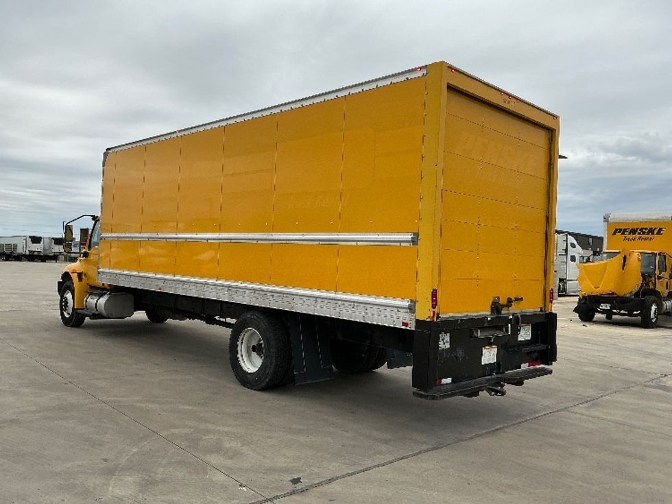Medium Duty Box Truck-Light and Medium Duty Trucks-International-2021-MV607-Selma-TX-205,072\n\t\tmiles-$ 41,500 - Image 6