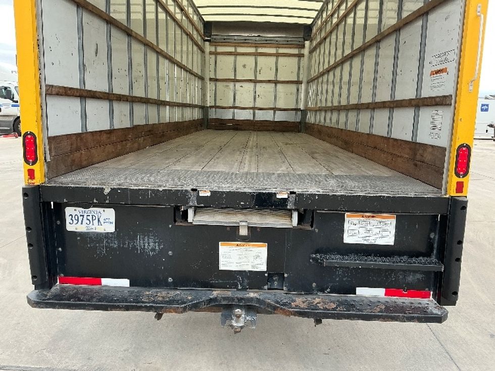 Medium Duty Box Truck-Light and Medium Duty Trucks-International-2021-MV607-Selma-TX-205,072\n\t\tmiles-$ 41,500 - Image 9