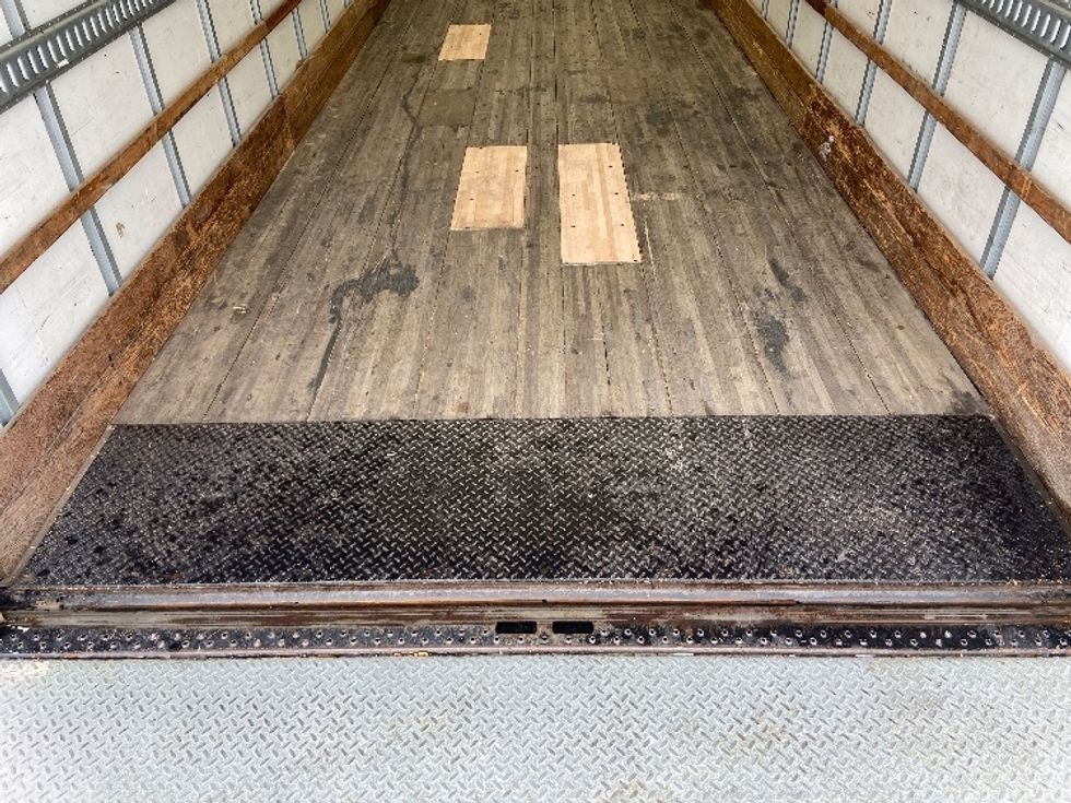 Medium Duty Box Truck-Light and Medium Duty Trucks-International-2021-MV607-Selma-TX-213,370\n\t\tmiles-$ 47,750 - Image 10